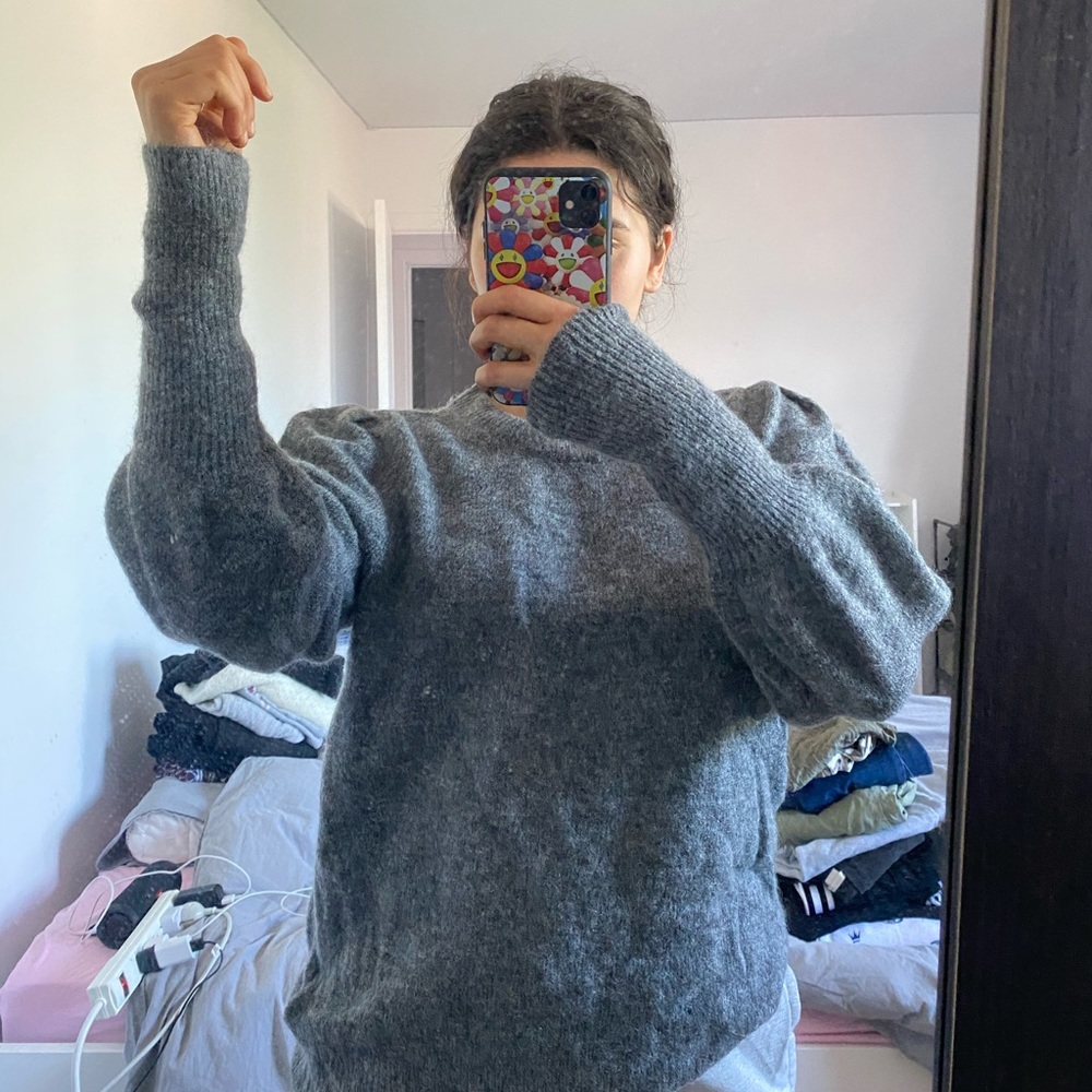 Cardigan - Picture 2 of 4